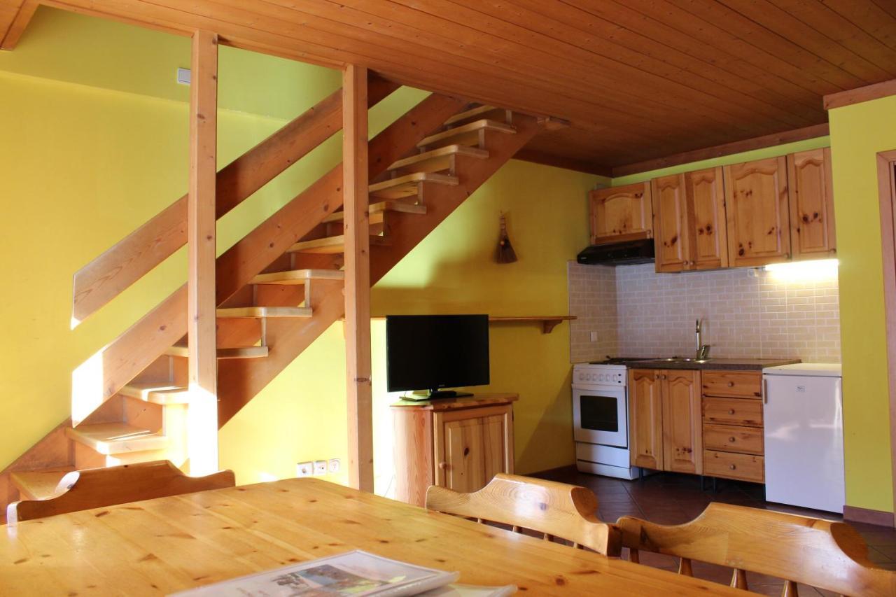 Residenze Sonnenschein Casa Rossa Aparthotel Villabassa Bagian luar foto