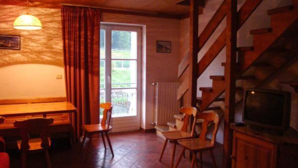 Residenze Sonnenschein Casa Rossa Aparthotel Villabassa Bagian luar foto