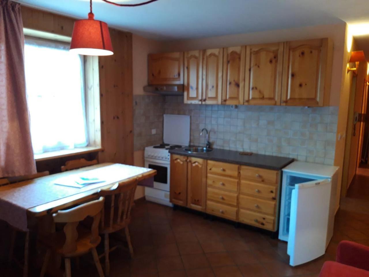 Residenze Sonnenschein Casa Rossa Aparthotel Villabassa Bagian luar foto