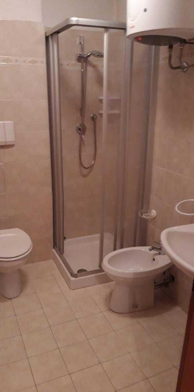 Residenze Sonnenschein Casa Rossa Aparthotel Villabassa Bagian luar foto